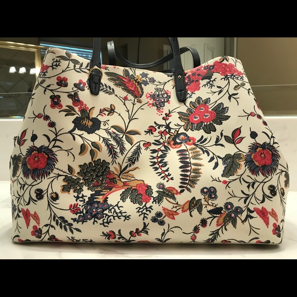 Tory Burch Kerrington Square Tote